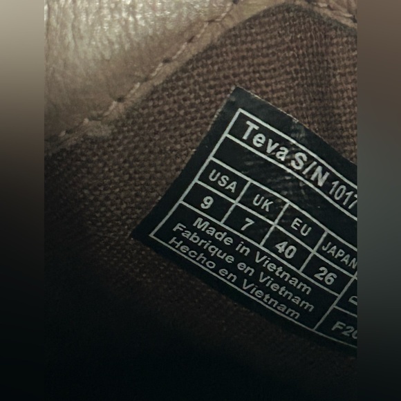 TEVA De La Vina Dos womens size 9 Chelsea boots in new condition - Picture 5 of 6